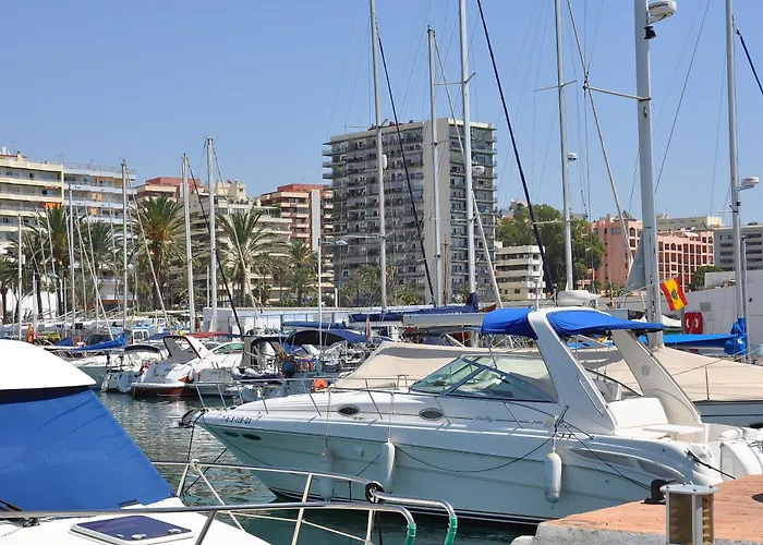 In First Line Apto 9-5 Apartament *