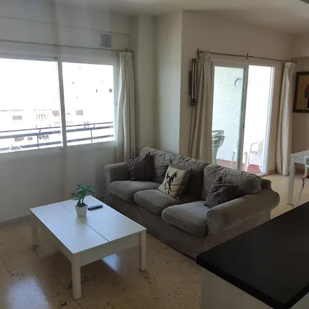 In First Line Apto 9-5 Appartamento Marbella